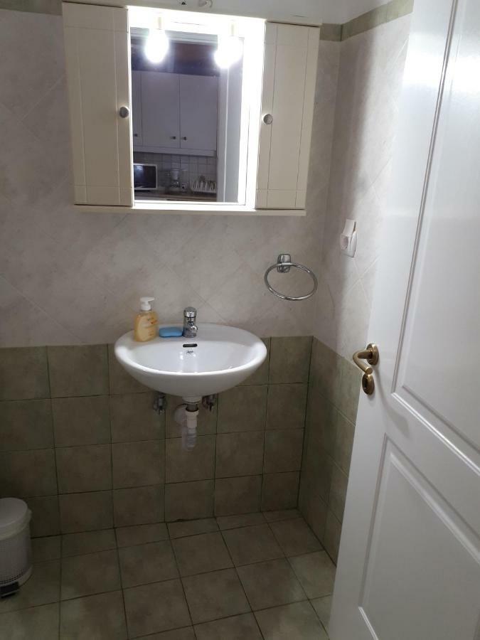Ermoupolis, Syros City Apartments ภายนอก รูปภาพ